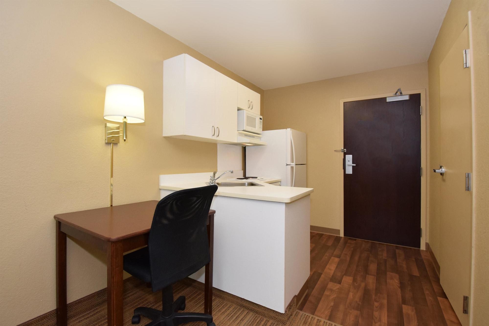Extended Stay America Select Suites - Lexington Park - Pax River Екстер'єр фото